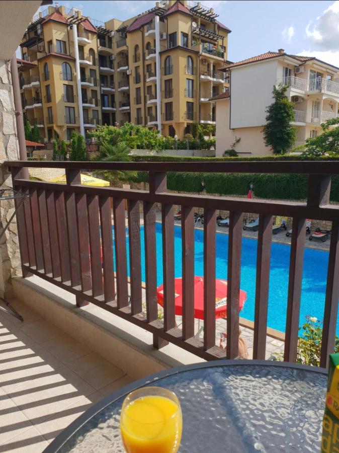 Apartments Amphora Sveti Vlas Exterior foto